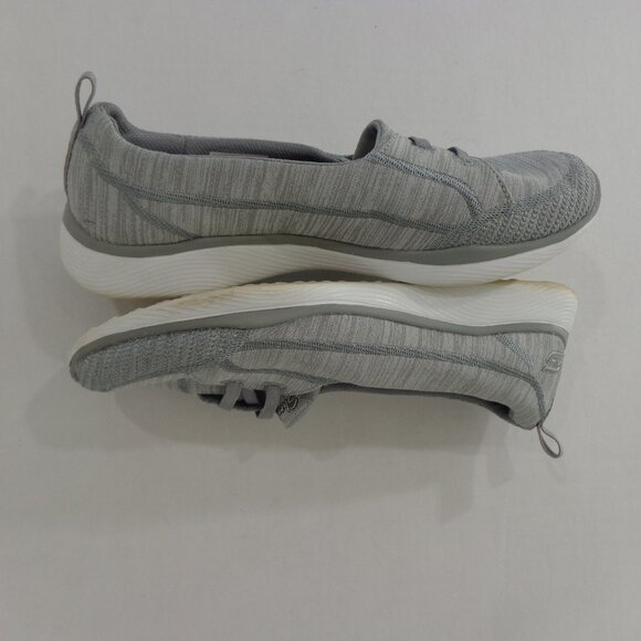 Skechers Women's Microburst 2.0 Best Ever Slip On Sneaker Grey US Size 8.5 - Picture 3 of 7